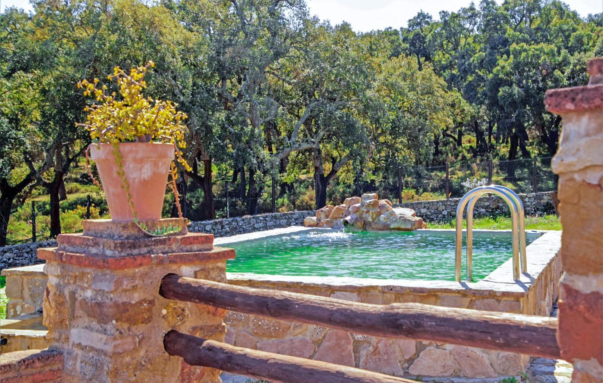 Lovely Home In Cortes De La Frontera With Kitchen Dış mekan fotoğraf
